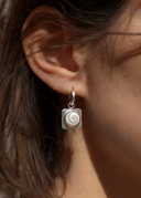 פרימל - עגילי חישוק קטן משובי עין שיווה מכסף 925