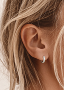 שובל - עגילי חישוקים צמודים מכסף 925